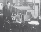 А. Л. Чижевский в своей лаборатории. 1922 год