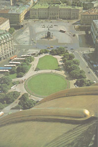 Вид Исаакиевской площади с купола Исаакиевского собора
