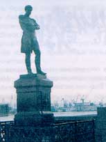 Памятник Крузенштерну